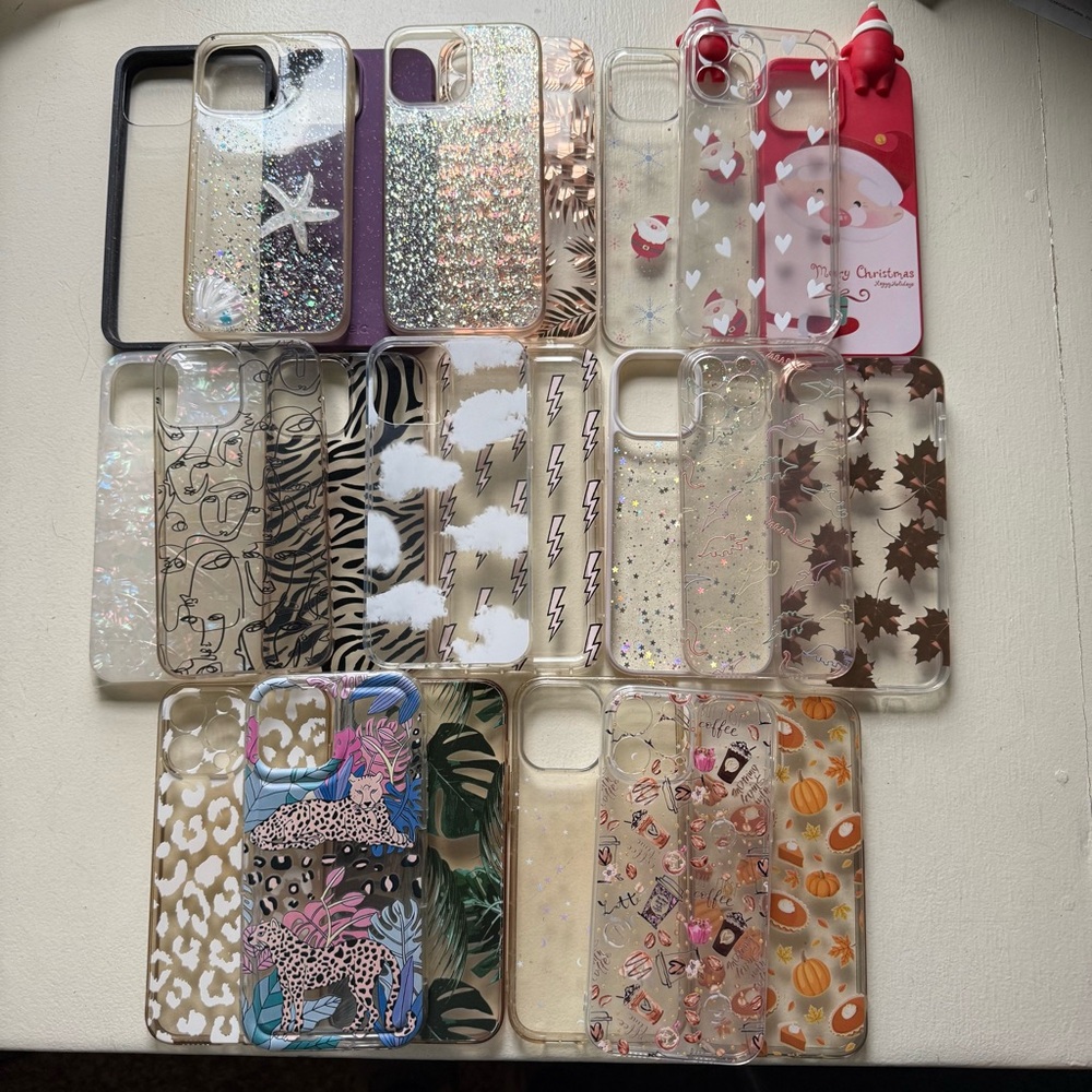 BUNDLE (22) - iPhone 13 Pro Max Cases